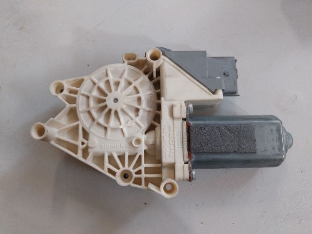 bontott CITROËN XSARA Jobb első Ablakemelő Motor