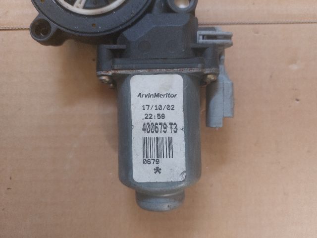 bontott CITROËN XSARA Jobb első Ablakemelő Motor