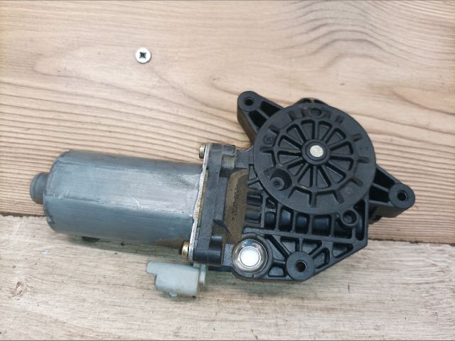 bontott CITROËN XSARA Jobb első Ablakemelő Motor