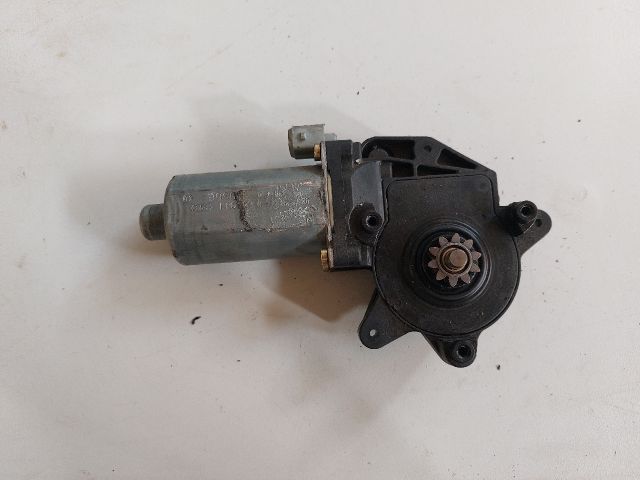 bontott CITROËN XSARA Jobb első Ablakemelő Motor