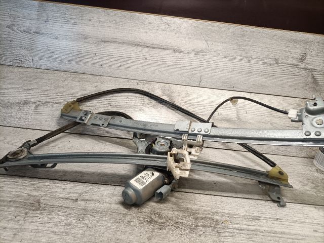 bontott CITROËN XSARA Jobb első Ablakemelő Szerkezet (Elektromos)