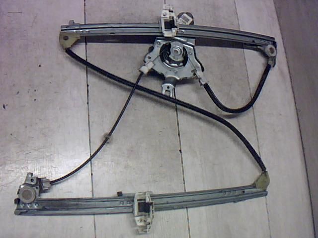 bontott CITROËN XSARA Jobb első Ablakemelő Szerkezet (Elektromos)