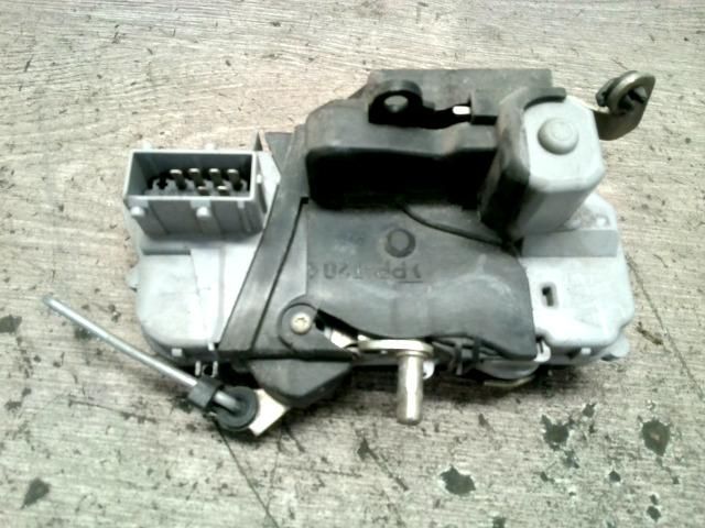 bontott CITROËN XSARA Jobb első Ajtózár