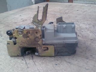 bontott CITROËN XSARA Jobb első Ajtózár