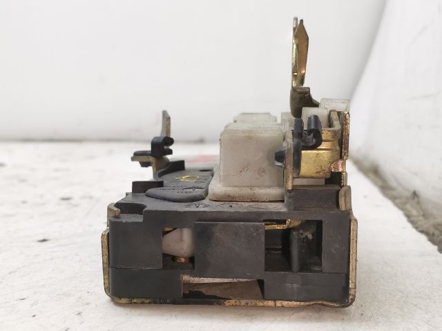 bontott CITROËN XSARA Jobb első Ajtózár