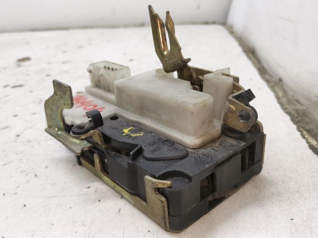 bontott CITROËN XSARA Jobb első Ajtózár