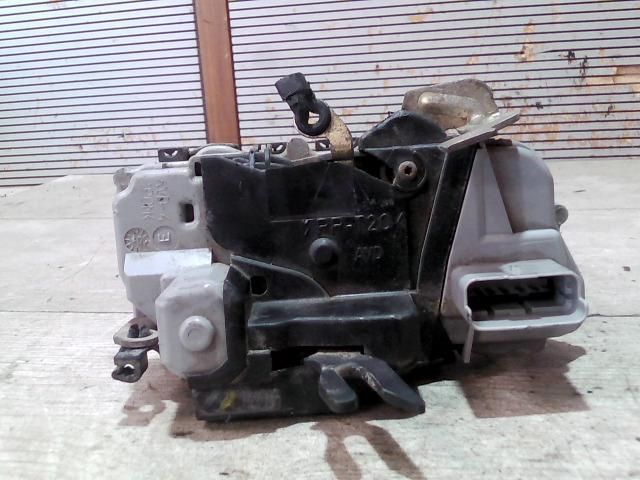 bontott CITROËN XSARA Jobb első Ajtózár