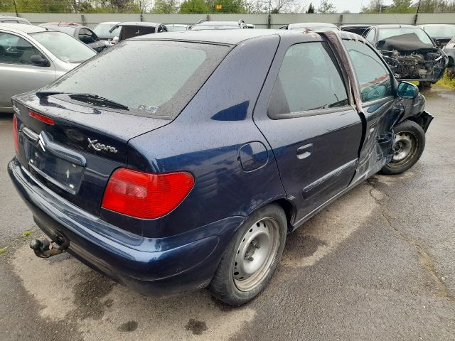 bontott CITROËN XSARA Jobb első Alsó Zsanér