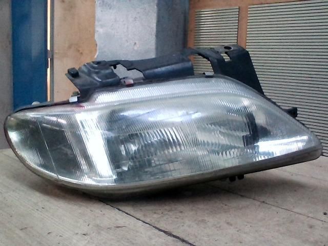 bontott CITROËN XSARA Jobb Fényszóró