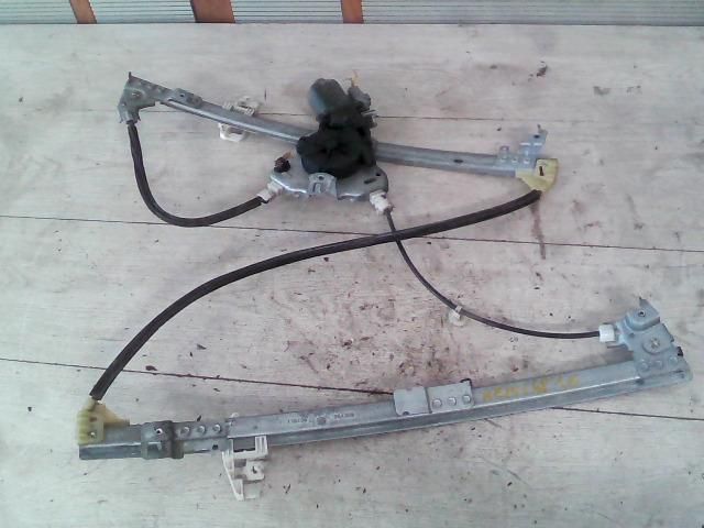 bontott CITROËN XSARA Jobb hátsó Ablakemelő Szerkezet (Elektromos)