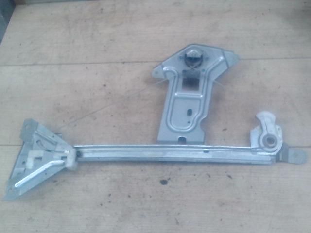 bontott CITROËN XSARA Jobb hátsó Ablakemelő Szerkezet (Mechanikus)