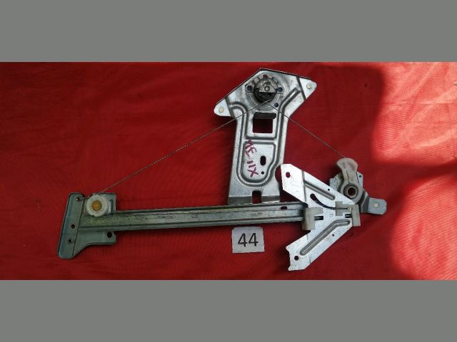 bontott CITROËN XSARA Jobb hátsó Ablakemelő Szerkezet (Mechanikus)