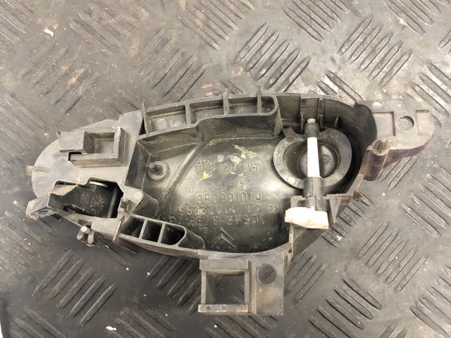 bontott CITROËN XSARA Jobb hátsó Belső Kilincs