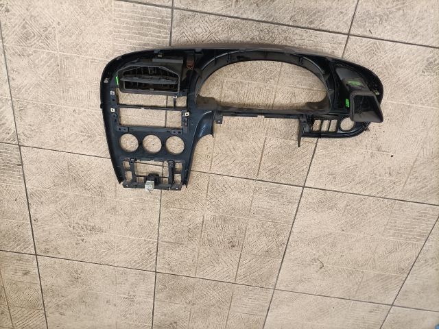 bontott CITROËN XSARA Középkonzol Keret