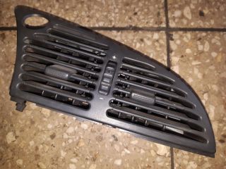 bontott CITROËN XSARA Középső Szellőző