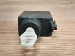 bontott CITROËN XSARA Központizár Motor Csomagtérajtó