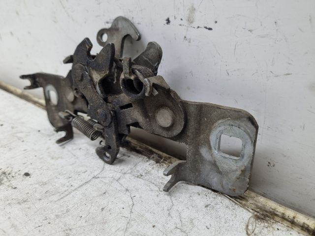 bontott CITROËN XSARA Motorháztető Zárszerkezet