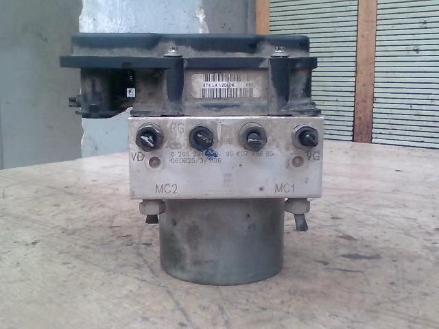 bontott CITROËN XSARA PICASSO ABS Kocka