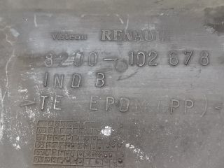 bontott CITROËN XSARA PICASSO Alsó Vezérlés Burkolat