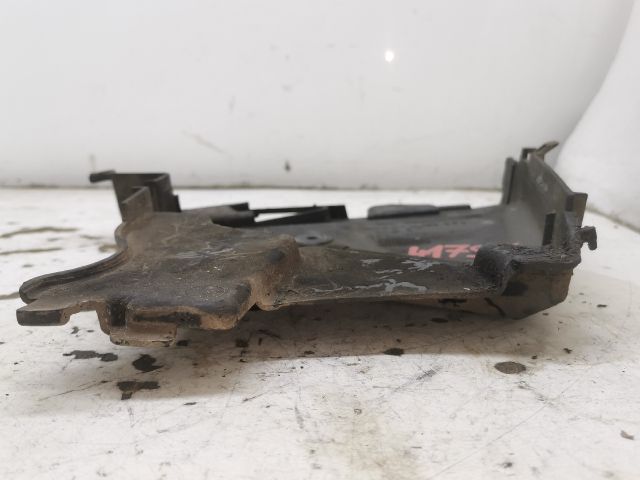 bontott CITROËN XSARA PICASSO Alsó Vezérlés Burkolat