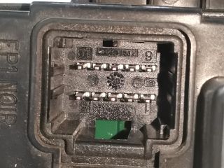 bontott CITROËN XSARA PICASSO Biztosítéktábla Motortér