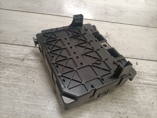 bontott CITROËN XSARA PICASSO Biztosítéktábla Motortér