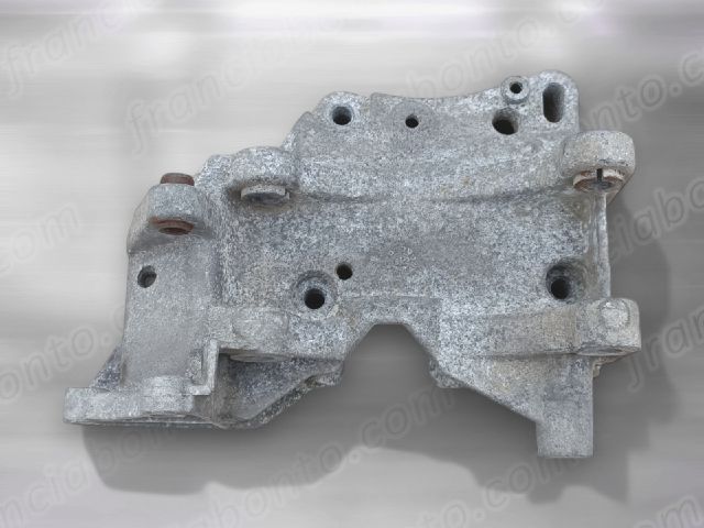 bontott CITROËN XSARA PICASSO Generátor Tartó Bak