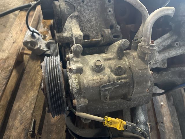 bontott CITROËN XSARA PICASSO Klímakompresszor