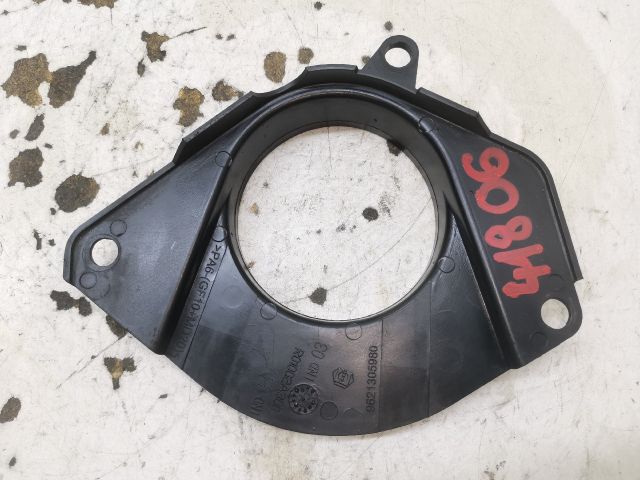 bontott CITROËN XSARA PICASSO Külső Alsó Vezérlés Burkolat