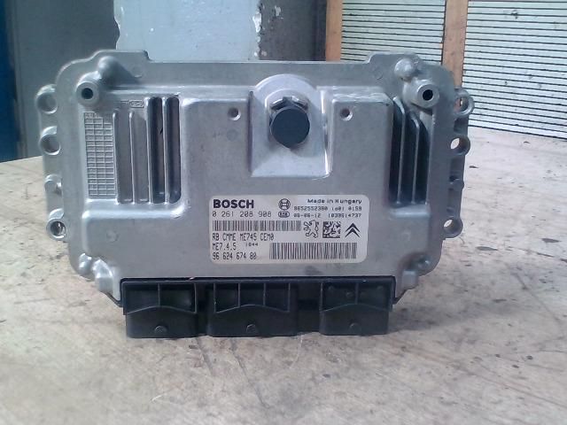 bontott CITROËN XSARA PICASSO Motorvezérlő