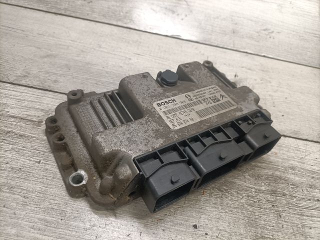 bontott CITROËN XSARA PICASSO Motorvezérlő