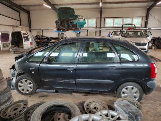 bontott CITROËN XSARA PICASSO Bal első Csonkállvány Kerékaggyal