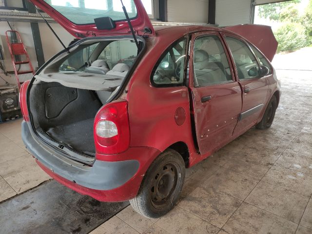 bontott CITROËN XSARA PICASSO Bal első Csonkállvány Kerékaggyal