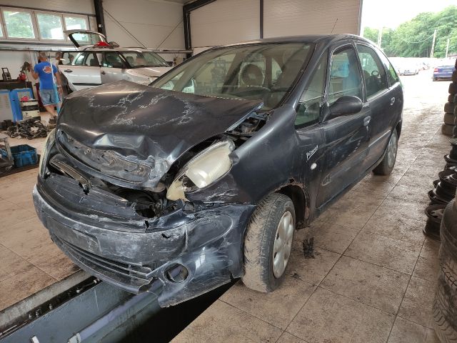 bontott CITROËN XSARA PICASSO Bal első Csonkállvány Kerékaggyal