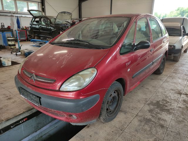 bontott CITROËN XSARA PICASSO Bal első Csonkállvány Kerékaggyal