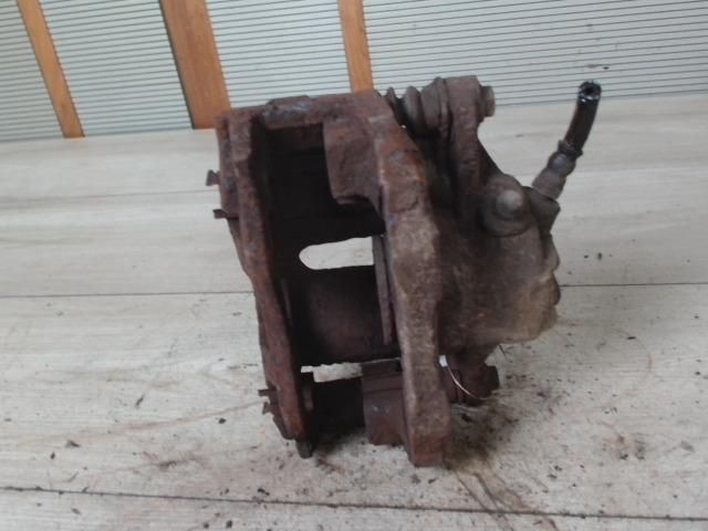 bontott CITROËN XSARA PICASSO Bal első Féknyereg Munkahengerrel