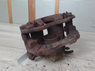 bontott CITROËN XSARA PICASSO Bal első Féknyereg Munkahengerrel