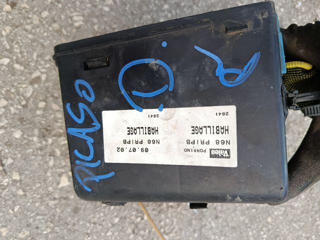 bontott CITROËN XSARA PICASSO Biztosítéktábla Motortér