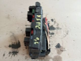 bontott CITROËN XSARA PICASSO Biztosítéktábla Motortér