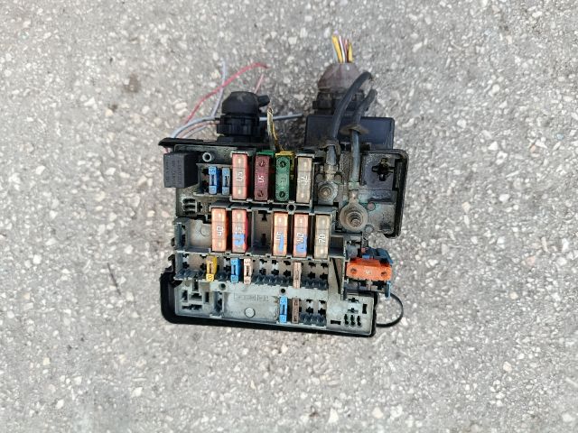 bontott CITROËN XSARA PICASSO Biztosítéktábla Motortér