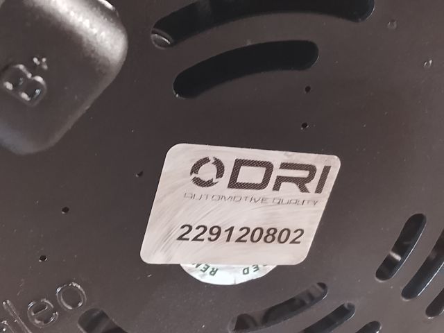 bontott CITROËN XSARA PICASSO Generátor