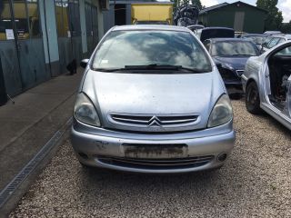 bontott CITROËN XSARA PICASSO Generátor