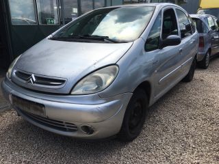 bontott CITROËN XSARA PICASSO Generátor