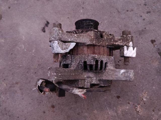 bontott CITROËN XSARA PICASSO Generátor