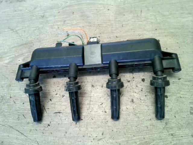 bontott CITROËN XSARA PICASSO Gyújtótrafó Szett