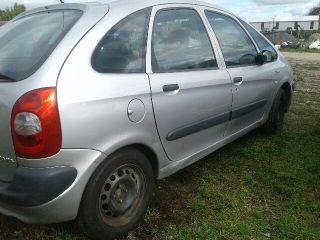 bontott CITROËN XSARA PICASSO Hátsó Futómű (Részeivel)