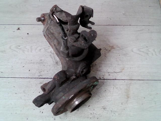 bontott CITROËN XSARA PICASSO Bal első Csonkállvány Kerékaggyal