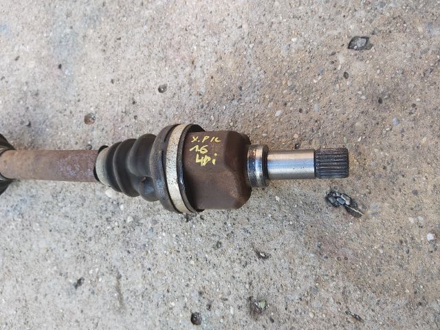 bontott CITROËN XSARA PICASSO Bal Féltengely