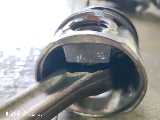 bontott CITROËN XSARA PICASSO Dugattyú és Hajtókar