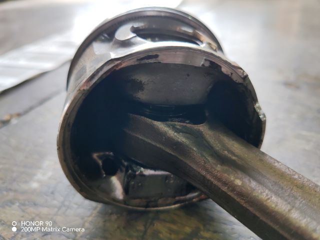 bontott CITROËN XSARA PICASSO Dugattyú és Hajtókar